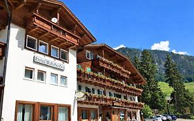 Hotel Rododendro
